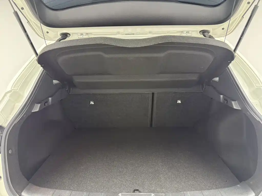 Nissan Qashqai — миниатюра 9