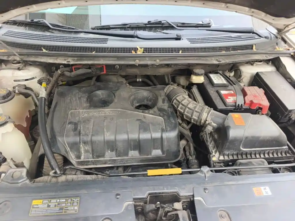Ford Edge (Import) — миниатюра 20