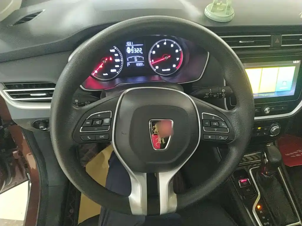 Roewe RX3 — миниатюра 11