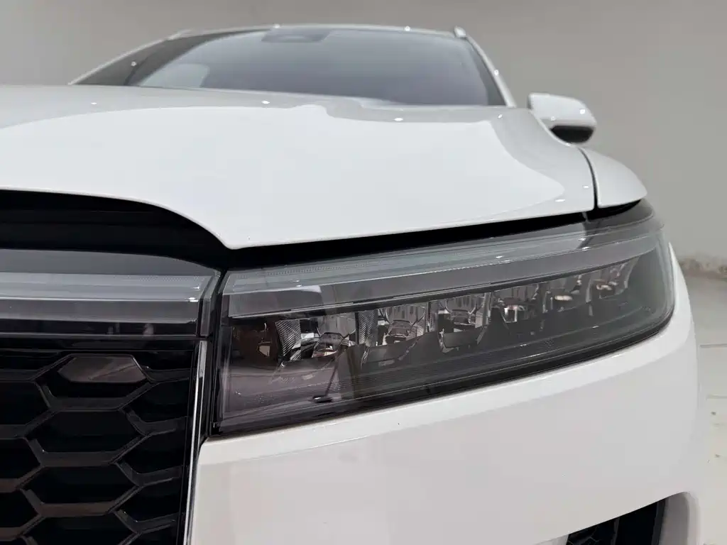 Li Auto ONE 2021 6 мест