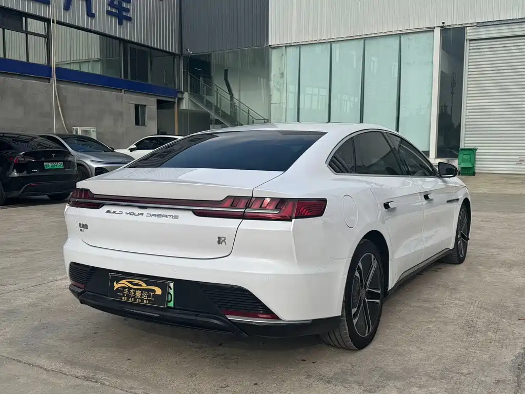 BYD Han — миниатюра 7