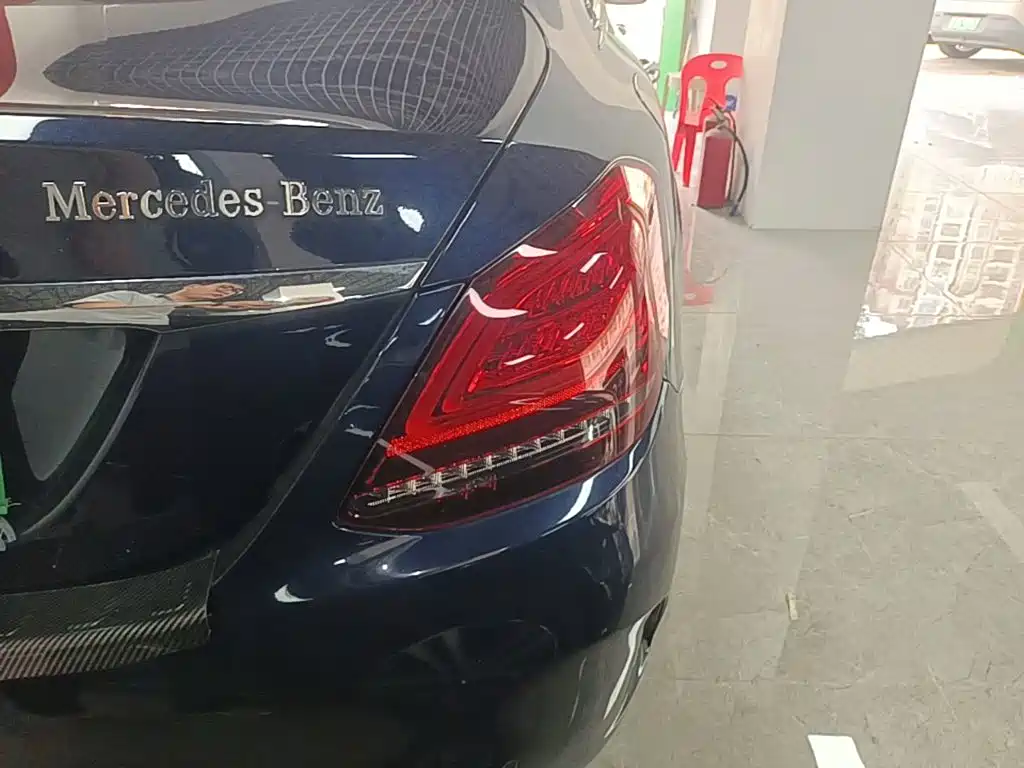 Mercedes-Benz C-Class — миниатюра 8