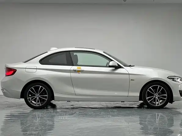 BMW 2 SERIES