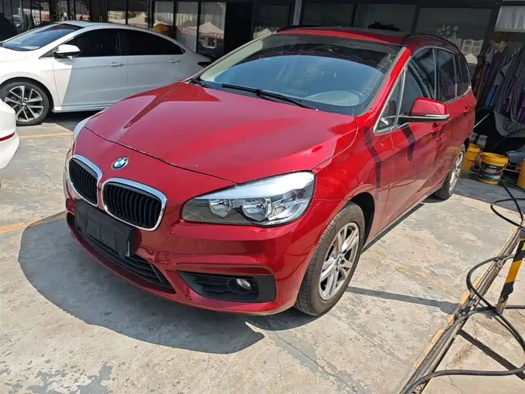BMW 2 Series Active Tourer (Import) 2016