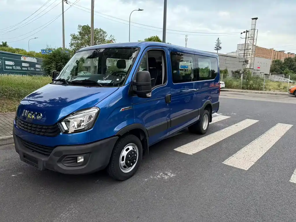 Купить IVECO Ousheng