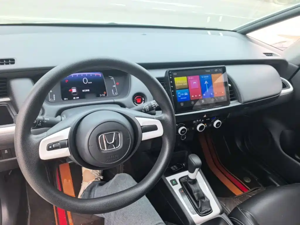Honda Fit — миниатюра 10