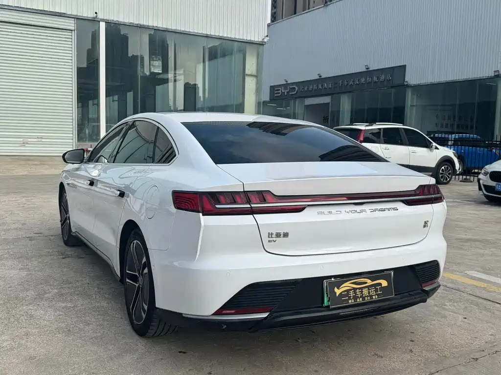 BYD Han — миниатюра 9