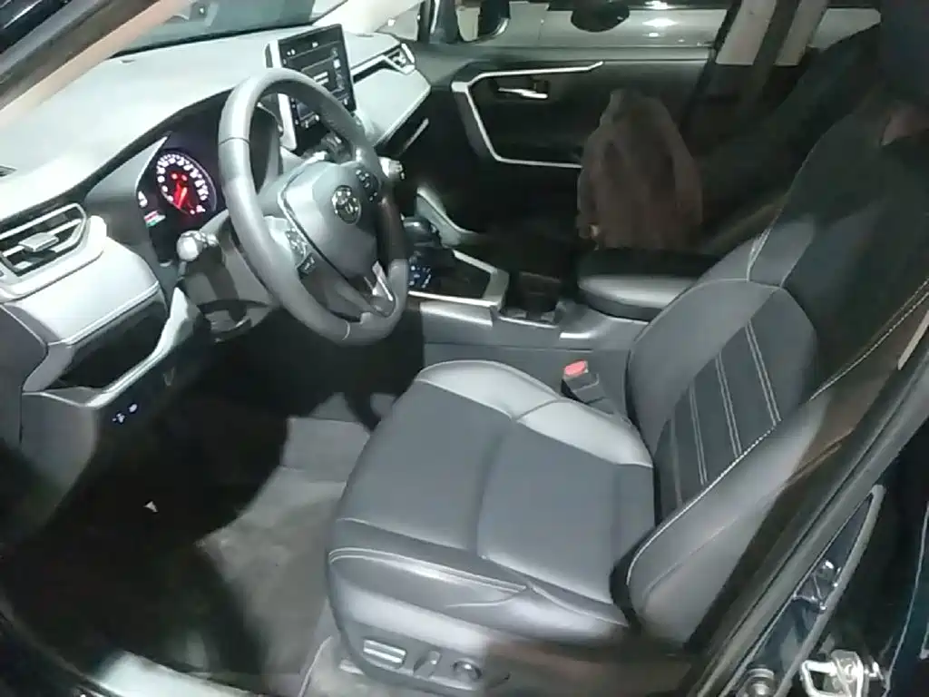 Toyota Wildlander — миниатюра 15
