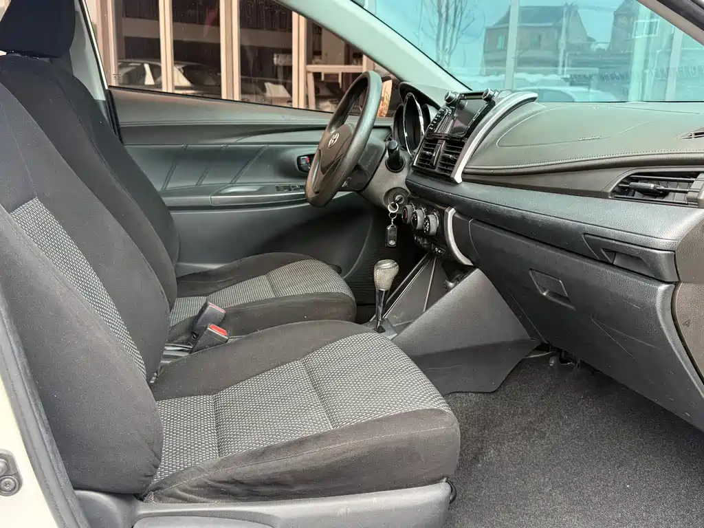Toyota Vios — миниатюра 6
