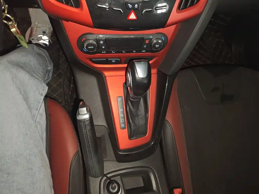 Ford Focus — миниатюра 14