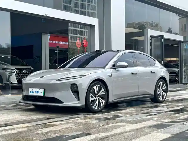 2024 Nio ET5