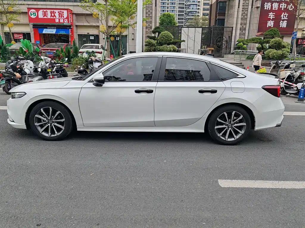 Honda Integra — миниатюра 7