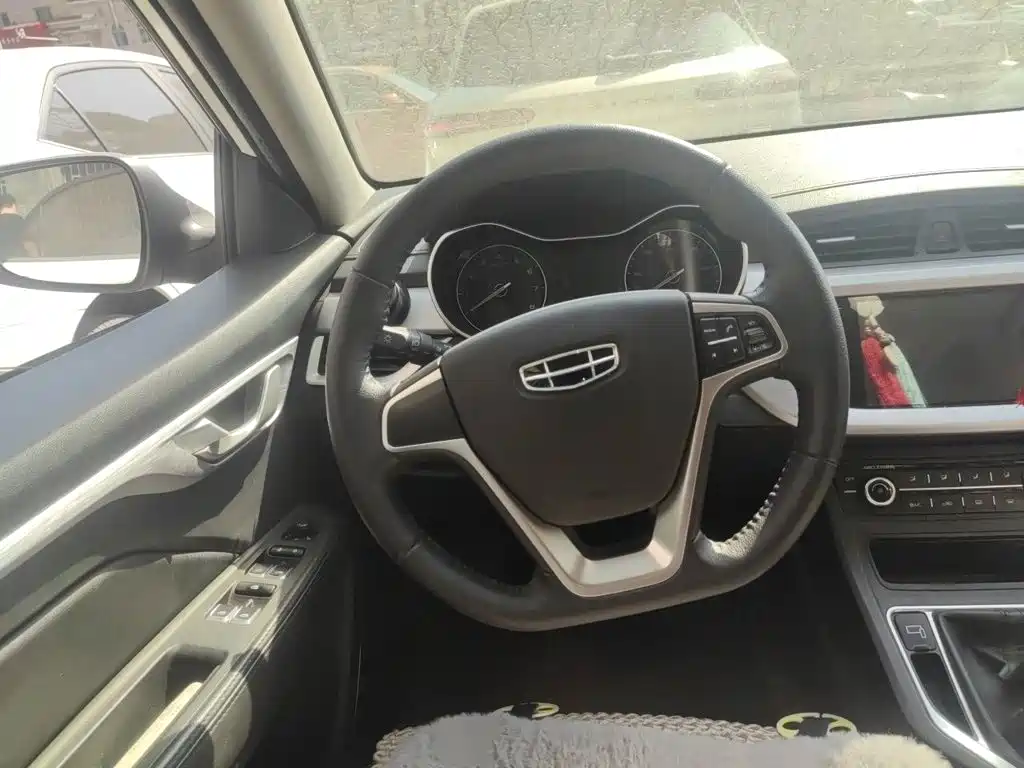 Geely Vision — миниатюра 6