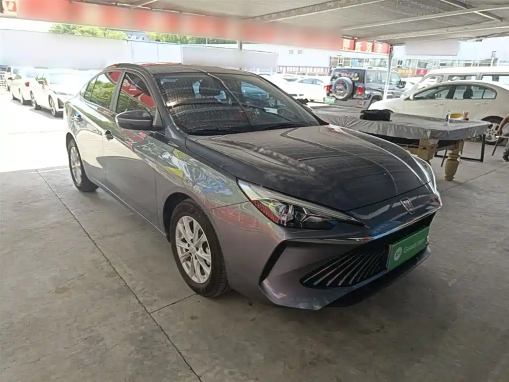 Roewe i5 2023 1.5L MT