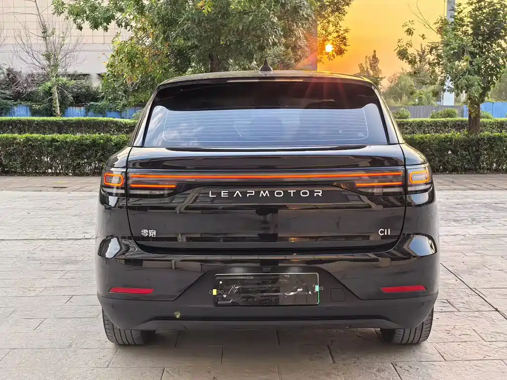 Leapmotor Leapmotor C11 — миниатюра 8