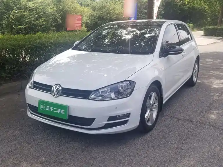 Volkswagen Golf — миниатюра 2