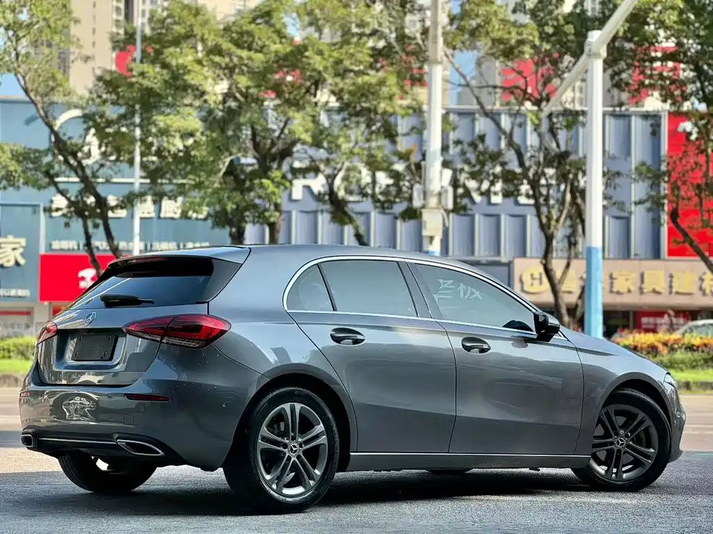 Mercedes-Benz A-Class (Import) — миниатюра 9