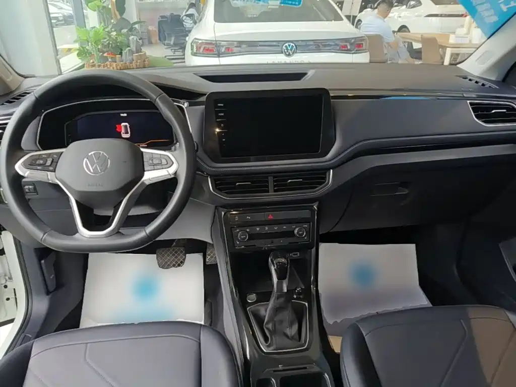 Volkswagen Tharu — миниатюра 10