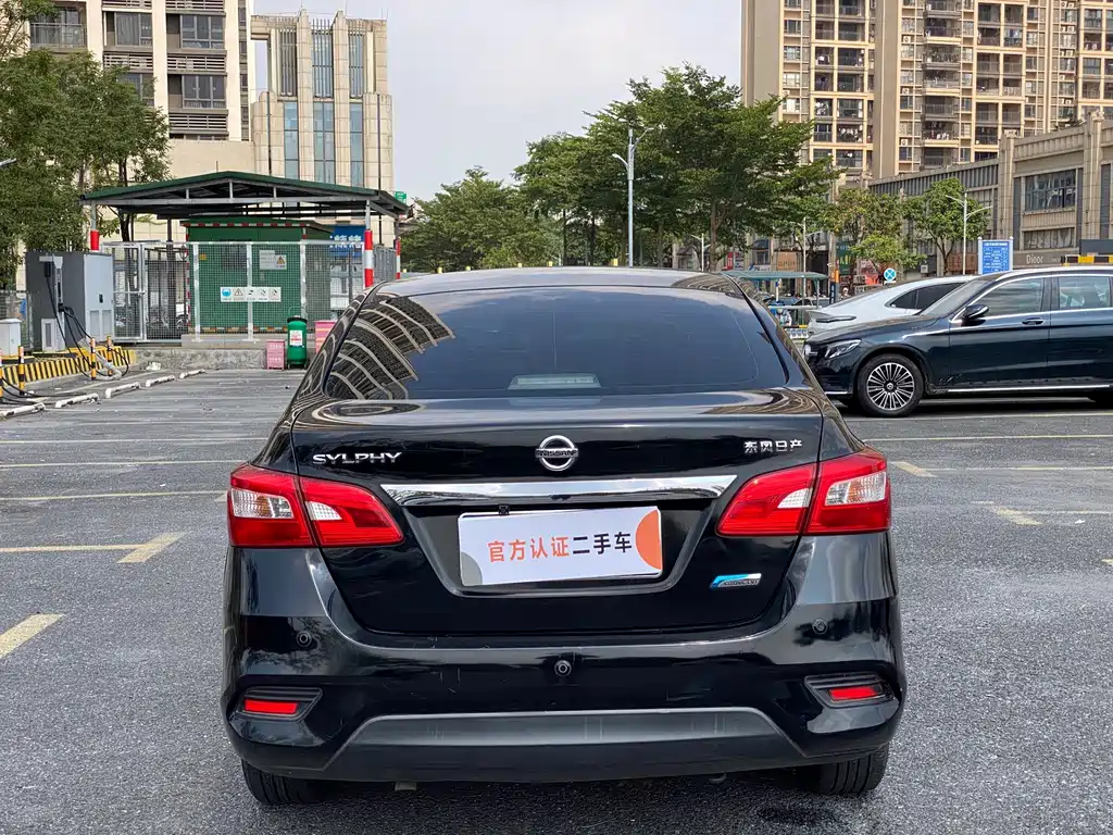 Nissan Sylphy — миниатюра 5