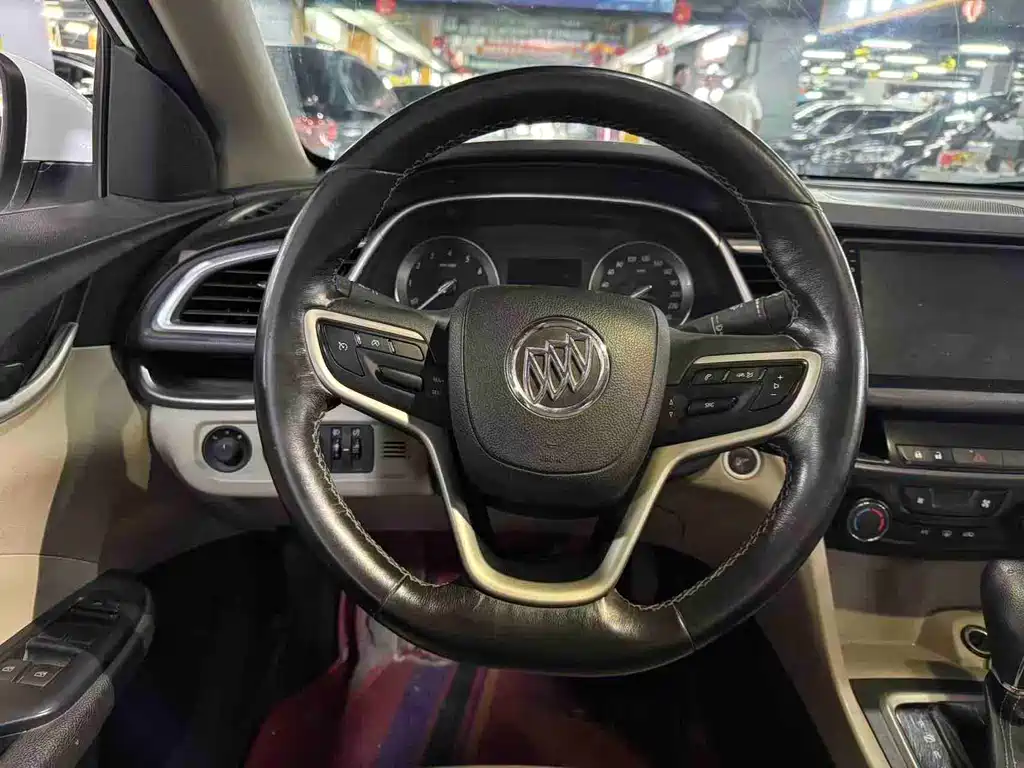 Buick Excelle 2018 15T DCT Elite V