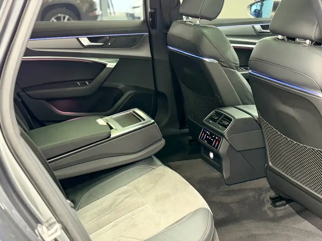 Audi A6L — миниатюра 15