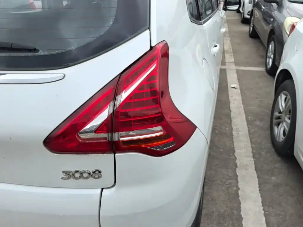 Peugeot 3008 — миниатюра 8