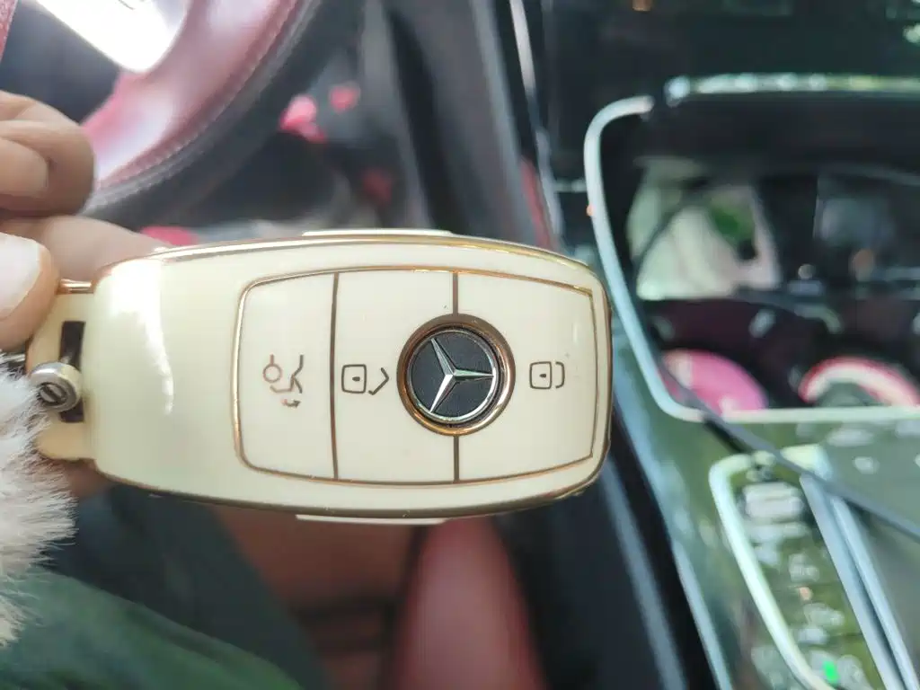 Mercedes-Benz C-Class — миниатюра 9