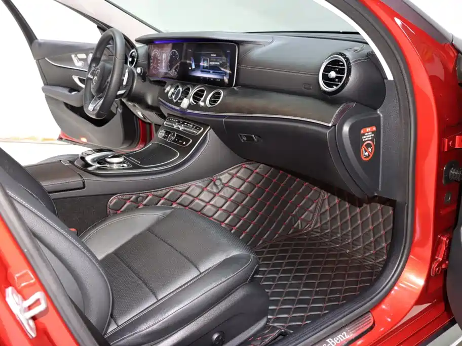 Mercedes-Benz E-Class — миниатюра 8