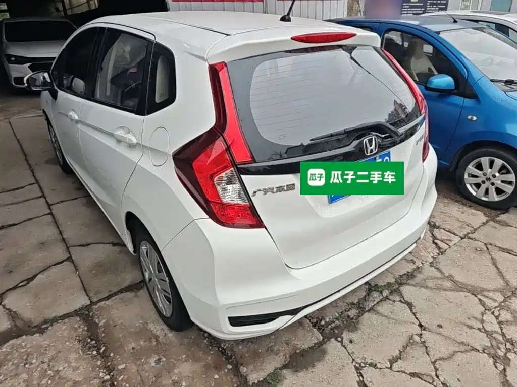 Honda Fit — миниатюра 5
