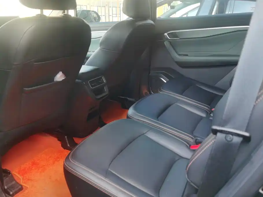 Geely Haoyue L — миниатюра 11