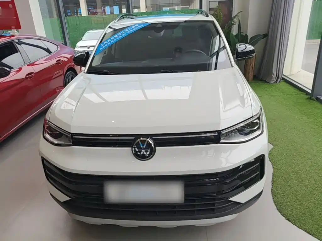 Volkswagen Tharu — миниатюра 3