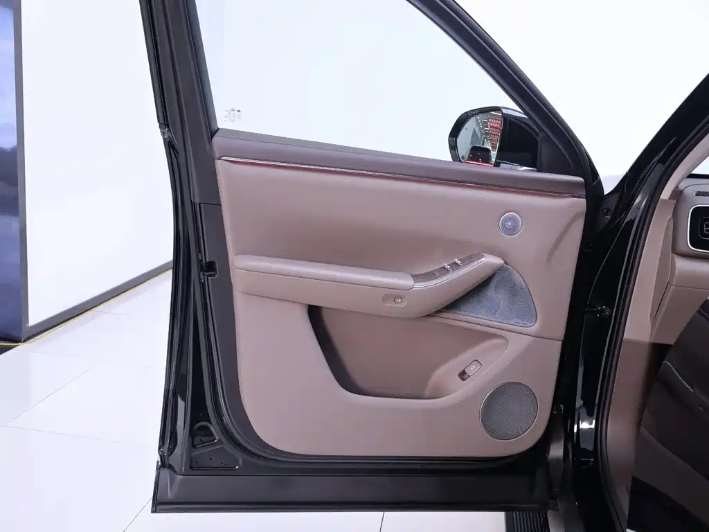 AITO AITO M7 — миниатюра 18