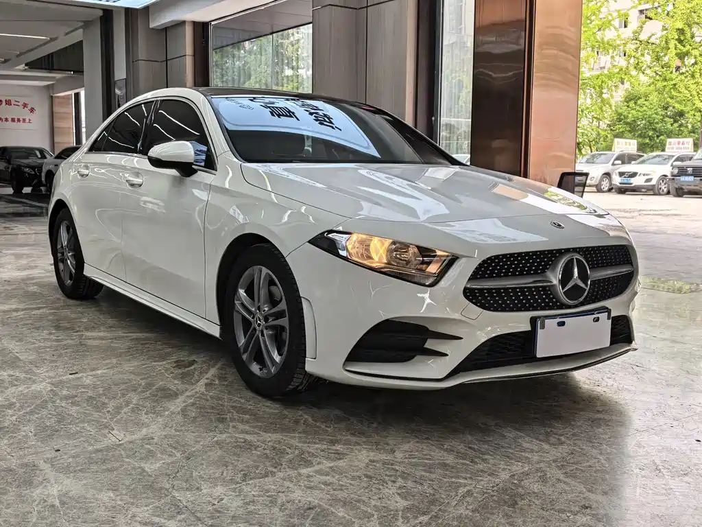 Mercedes-Benz A-Class — миниатюра 3