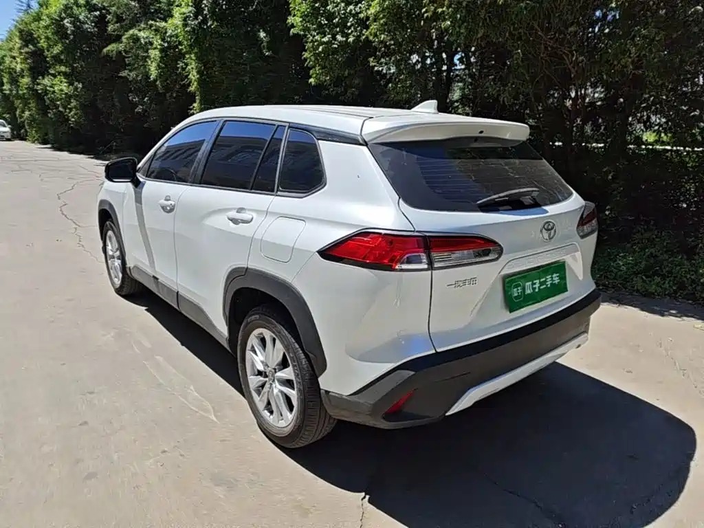 Toyota Corolla Cross — миниатюра 5