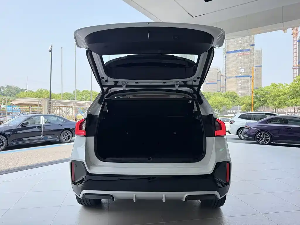 BMW X1 2023 sDrive25Li M Sport