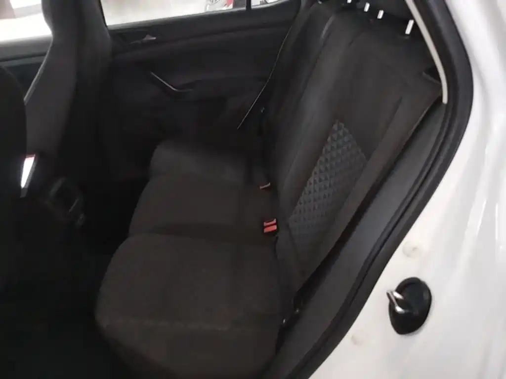 Volkswagen T-Cross — миниатюра 17