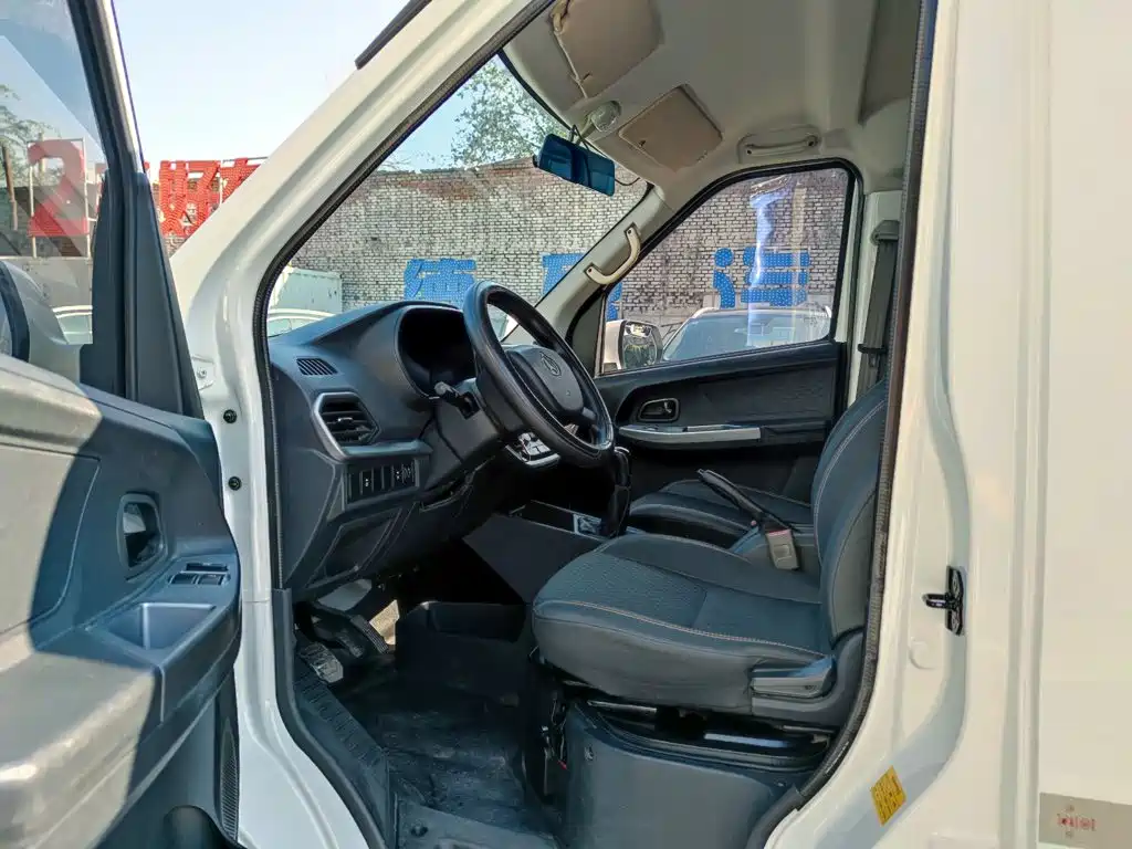 Kaicheng Ruixing M60 — миниатюра 7