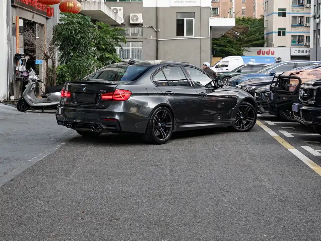 BMW M3 — миниатюра 13