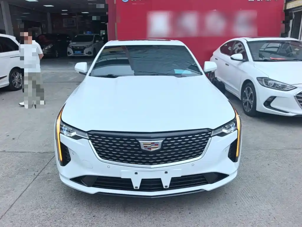 Cadillac CT4 — миниатюра 3
