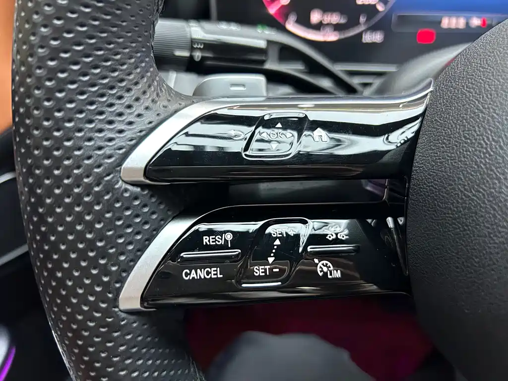 Mercedes-Benz C-Class — миниатюра 23