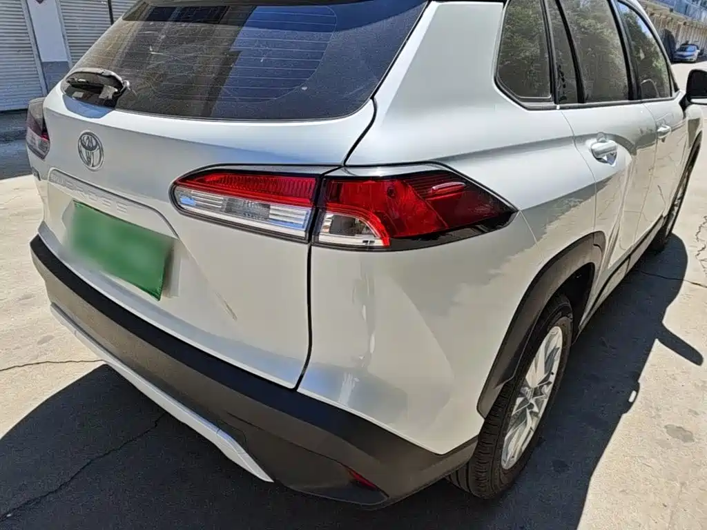 Toyota Corolla Cross — миниатюра 8