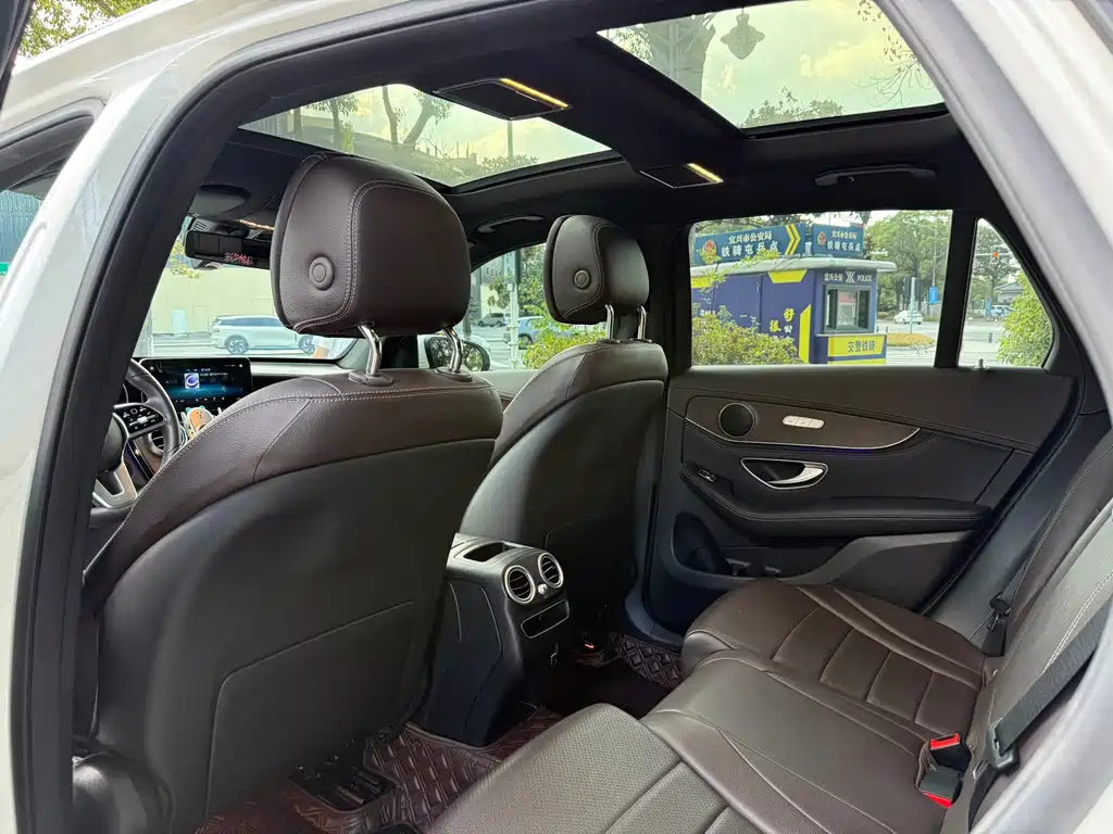 Mercedes-Benz GLC — миниатюра 7