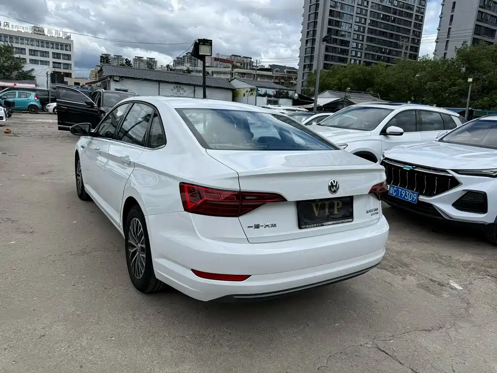 Volkswagen Sagitar — миниатюра 8
