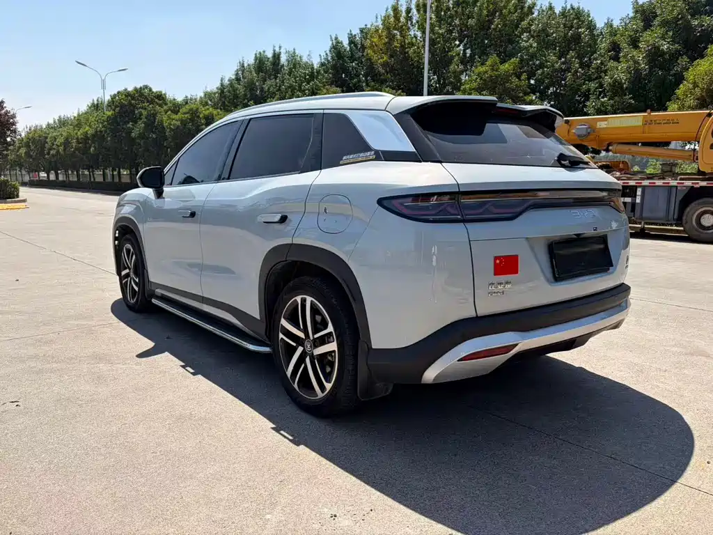BYD L DM-i — миниатюра 9