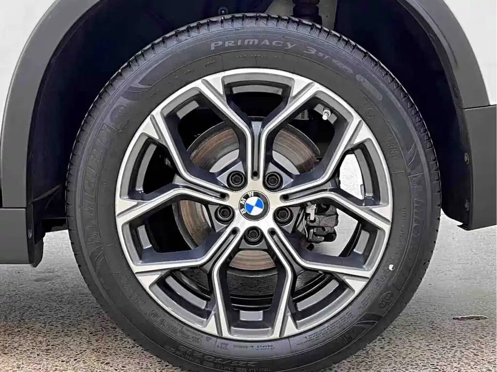 BMW X1 2022 sDrive20Li Premium