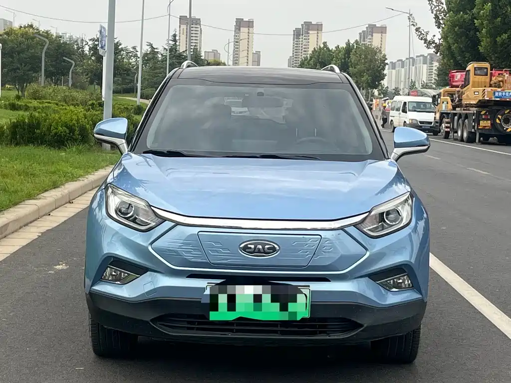 JAC JAC iEVS4 — миниатюра 2