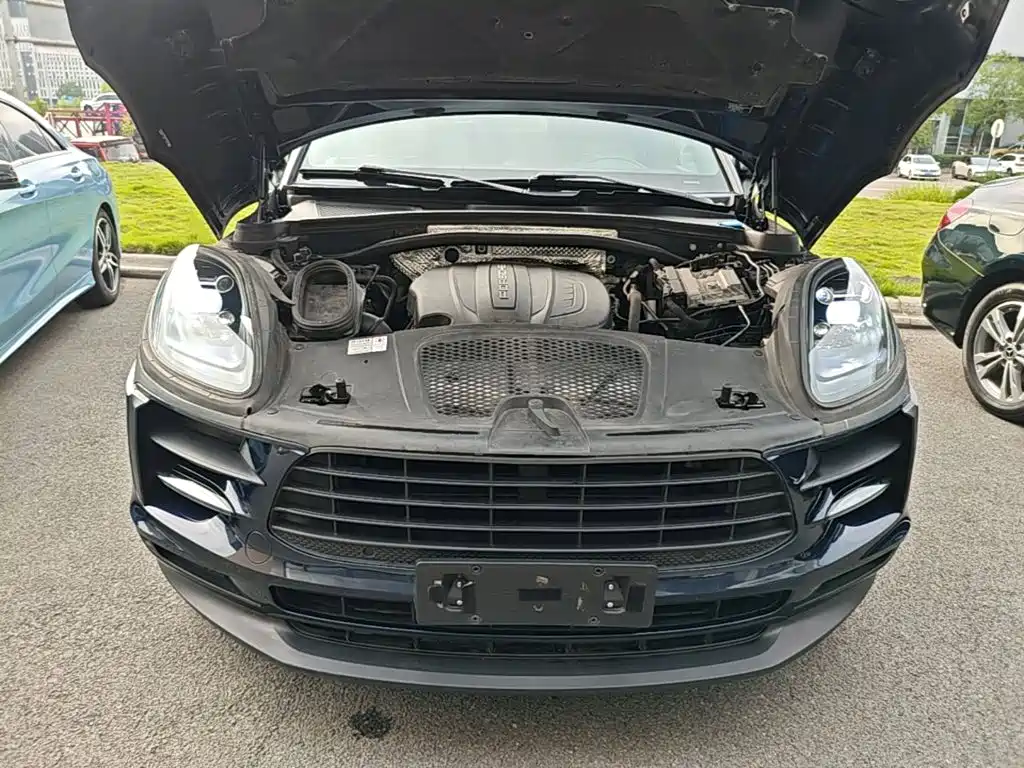 Porsche Macan — миниатюра 20