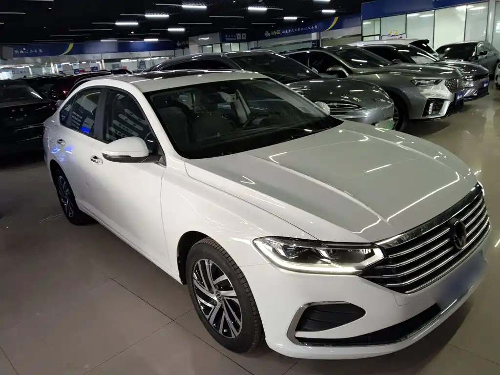 Volkswagen Lavida — миниатюра 4