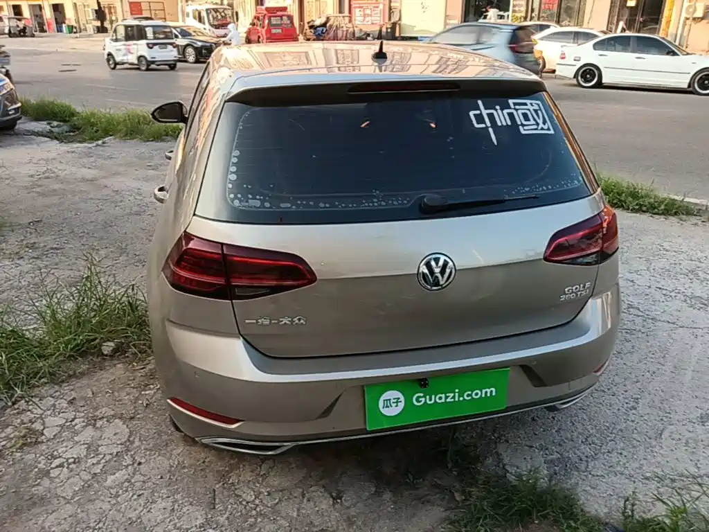 Volkswagen Golf — миниатюра 6