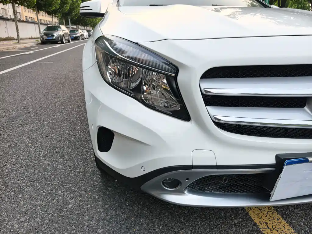 Mercedes-Benz GLA — миниатюра 17
